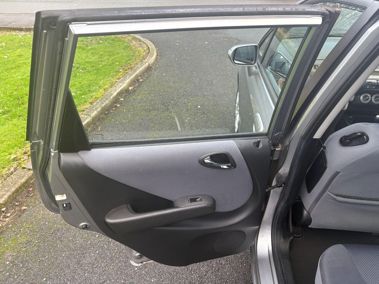 Used Honda Jazz 2008 for sale - 76976713: Photo 30