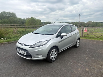 Used Ford Fiesta 2013 for sale - 78481611: Photo