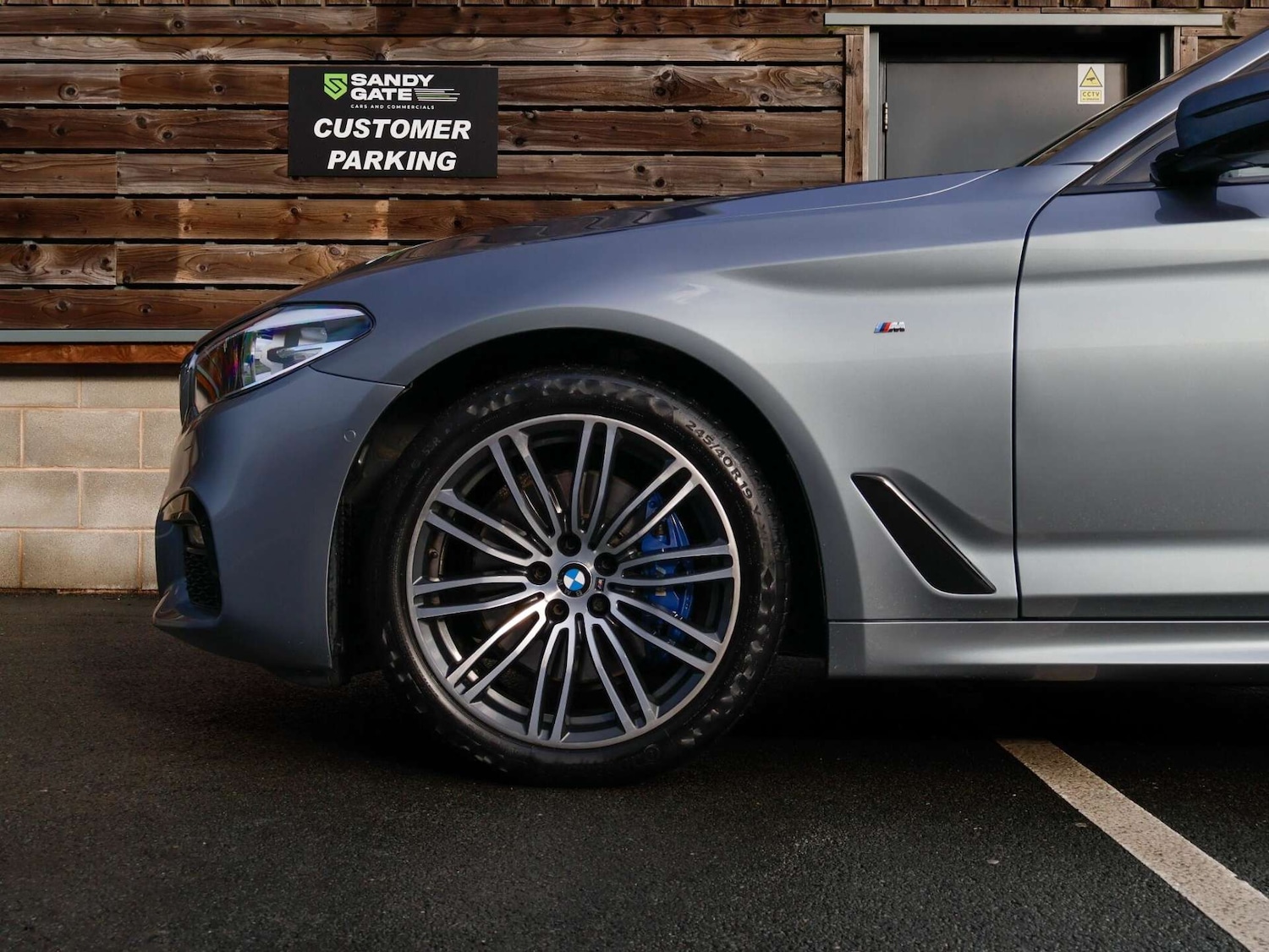 Used BMW 5 Series 2017 for sale - 76797235: Photo 11