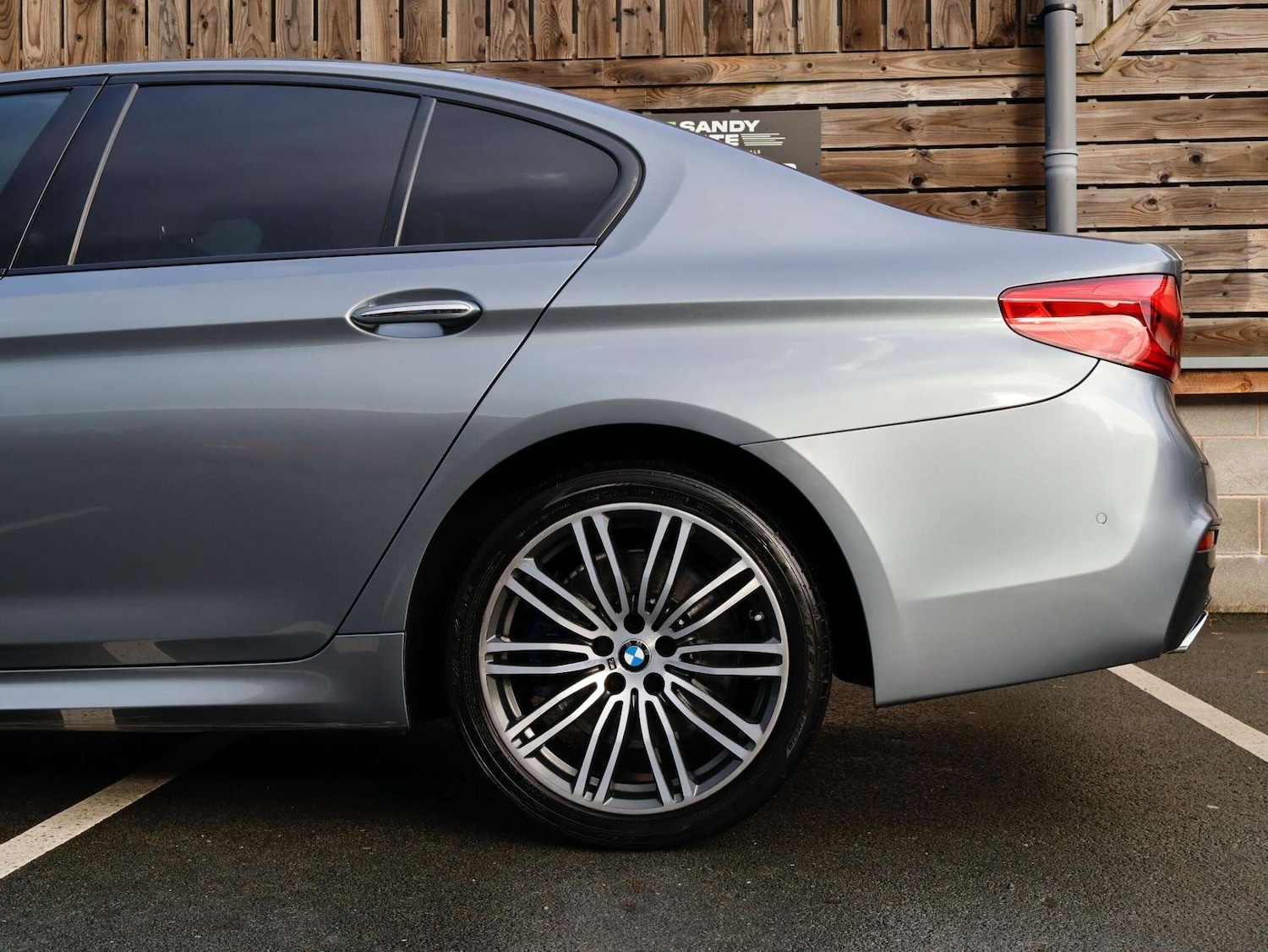 Used BMW 5 Series 2017 for sale - 76797235: Photo 12