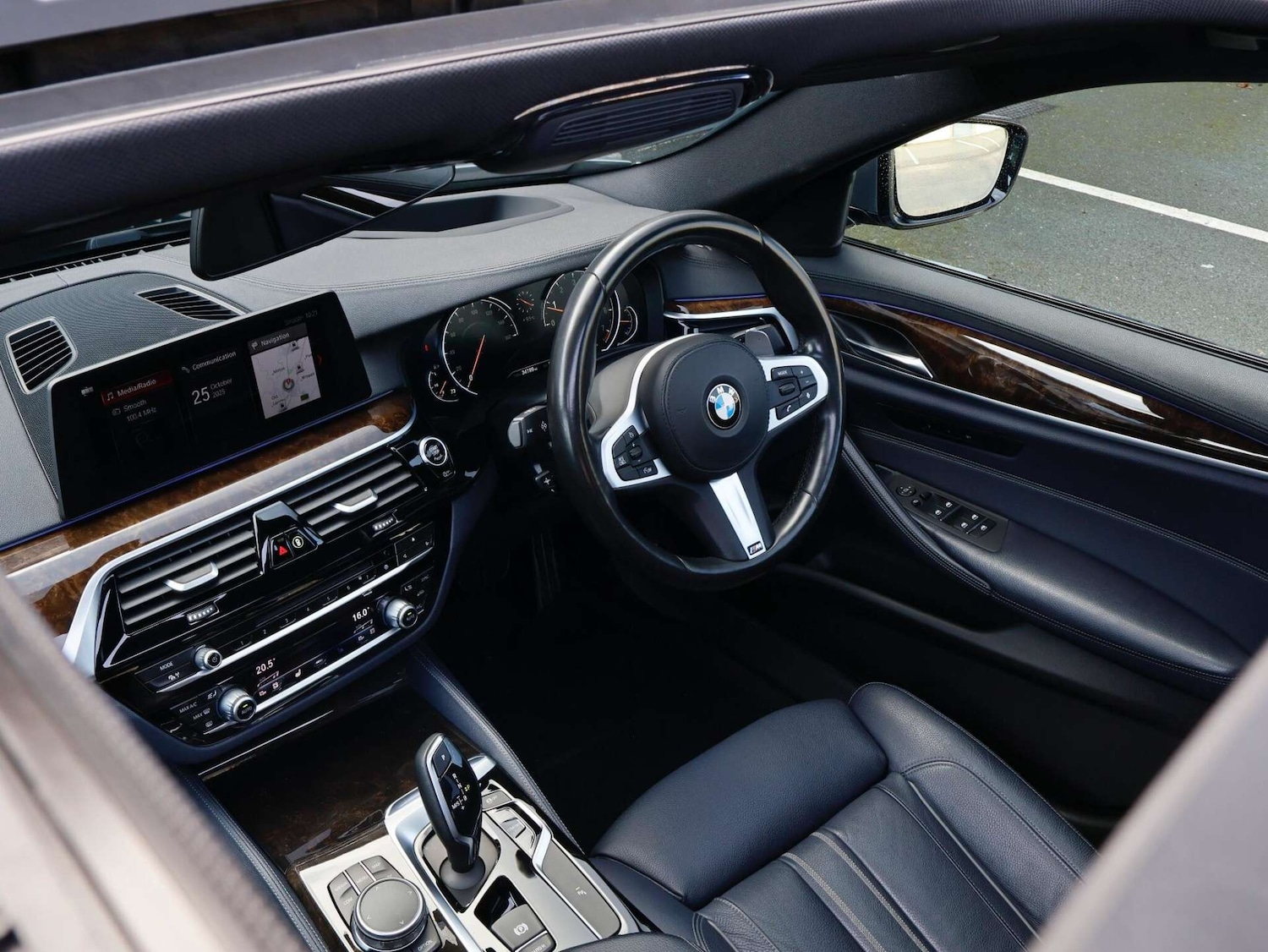 Used BMW 5 Series 2017 for sale - 76797235: Photo 13