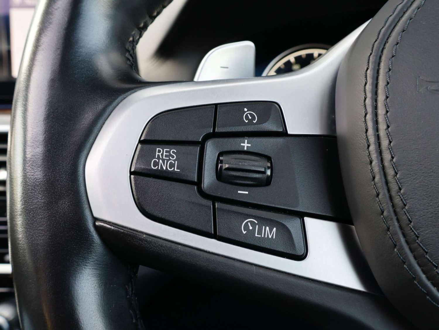 Used BMW 5 Series 2017 for sale - 76797235: Photo 17