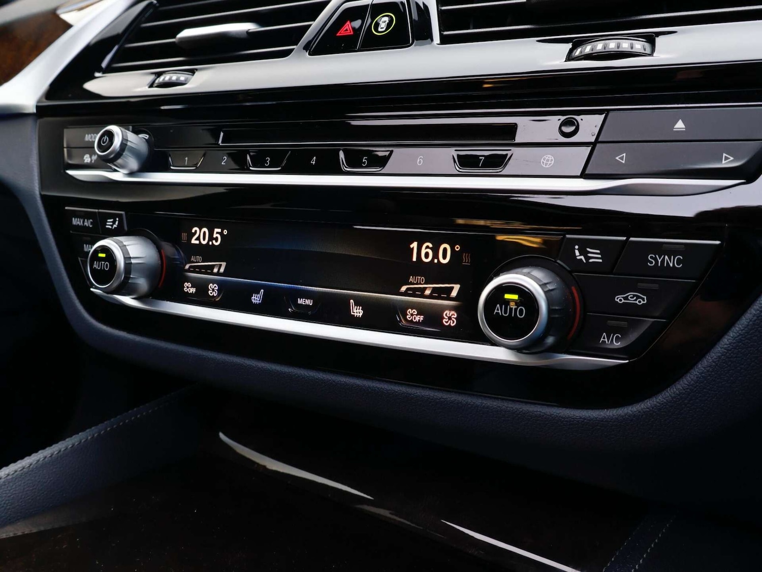 Used BMW 5 Series 2017 for sale - 76797235: Photo 26