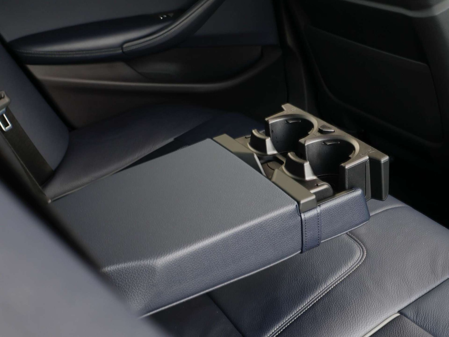 Used BMW 5 Series 2017 for sale - 76797235: Photo 38