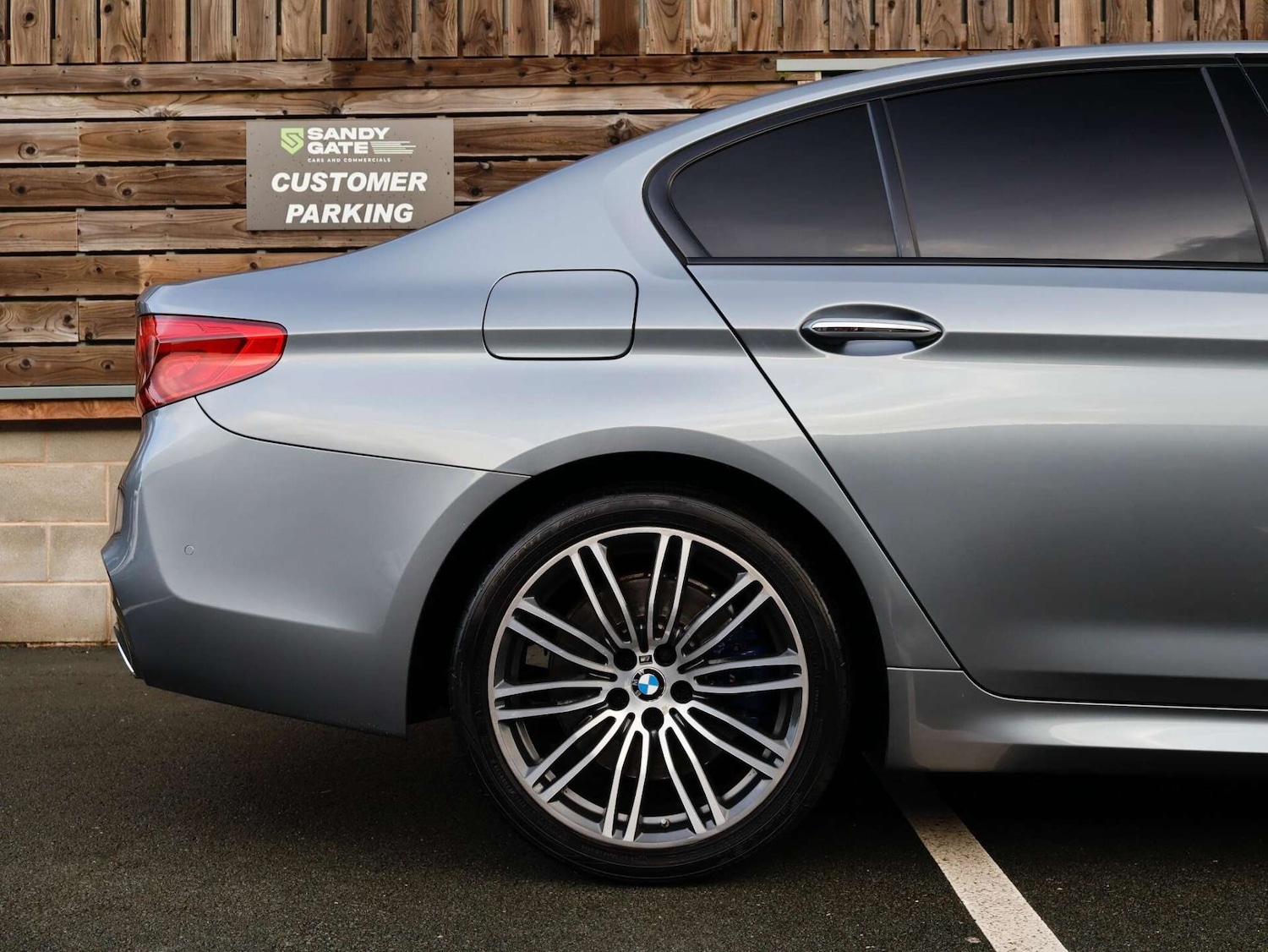 Used BMW 5 Series 2017 for sale - 76797235: Photo 9