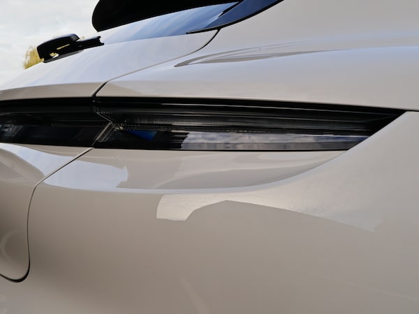 Used Porsche Taycan 2021 for sale - 75904202: Photo 33