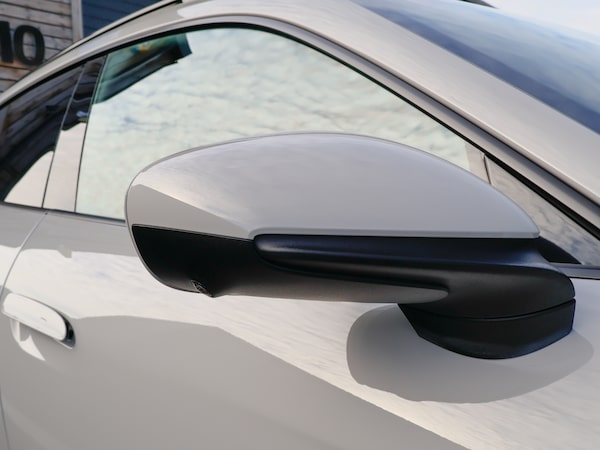 Used Porsche Taycan 2021 for sale - 75904202: Photo 40