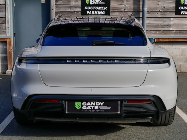 Used Porsche Taycan 2021 for sale - 75904202: Photo 6