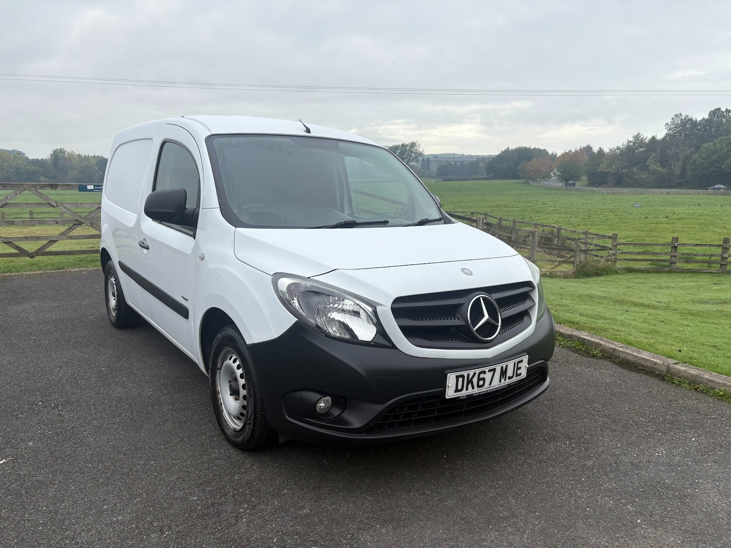 Used Mercedes-Benz Citan 2017 for sale - 76242808: Photo 1