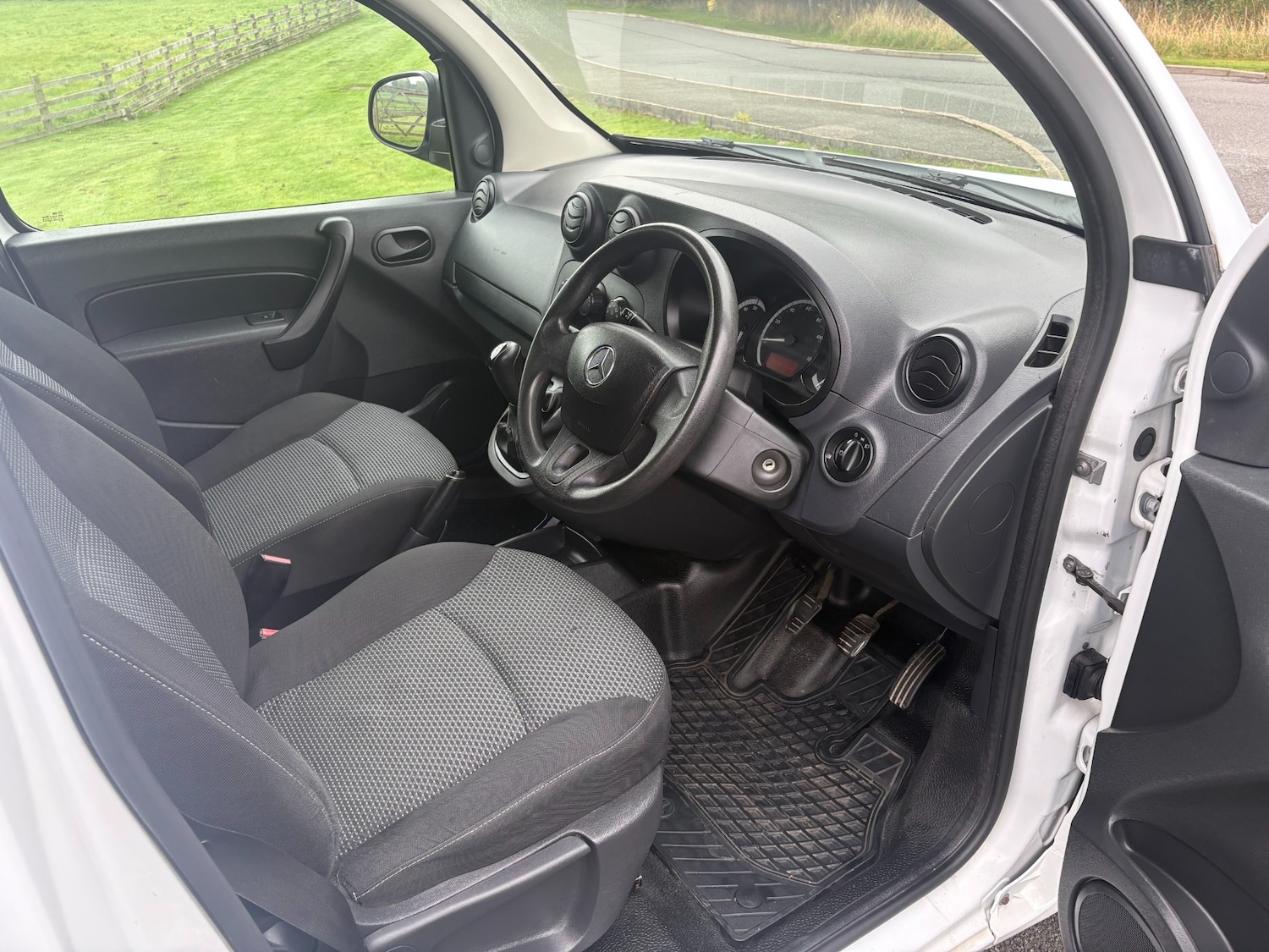 Used Mercedes-Benz Citan 2017 for sale - 76242808: Photo 12