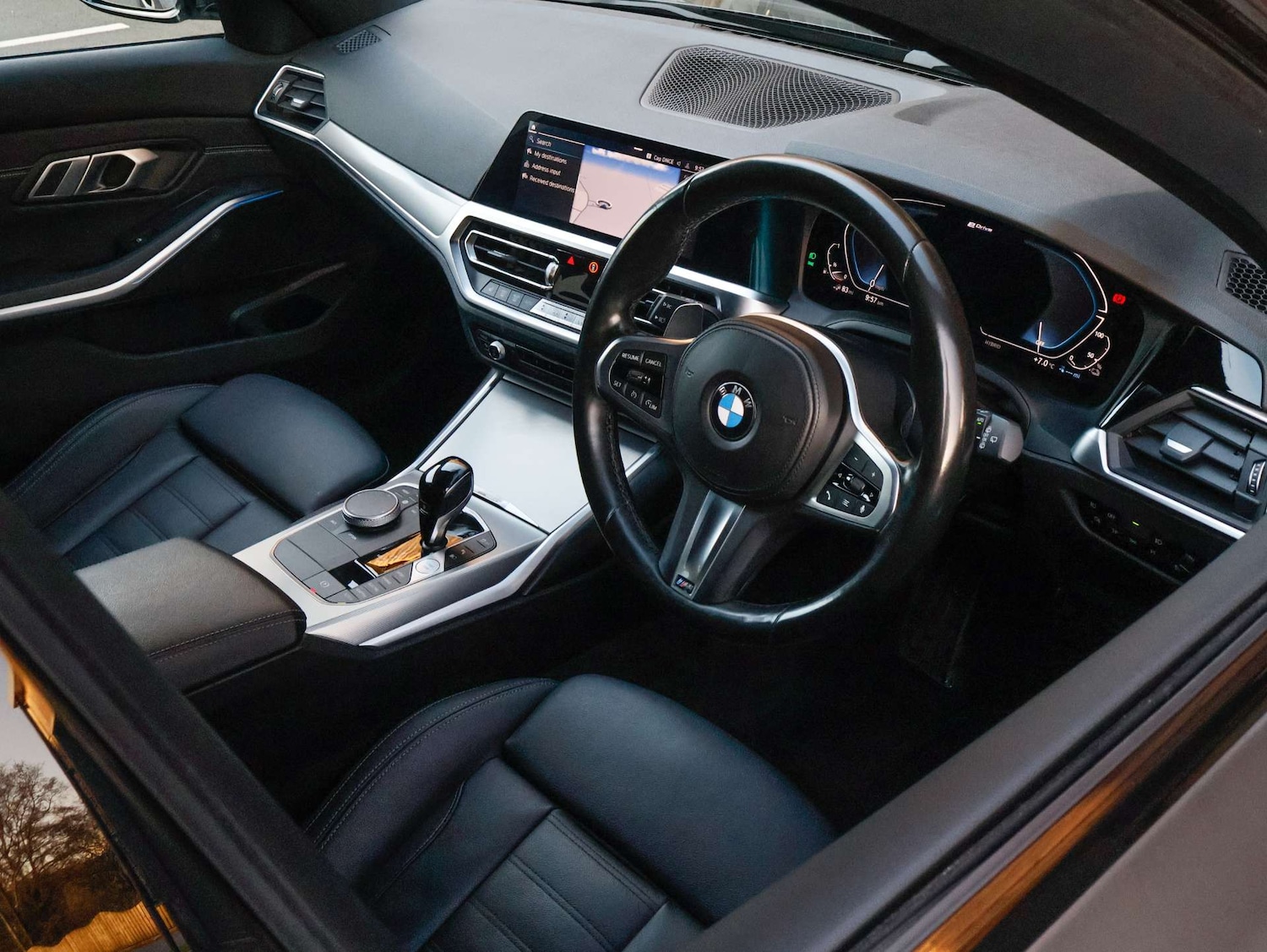 Used BMW 3 Series 2020 for sale - 76797228: Photo 2