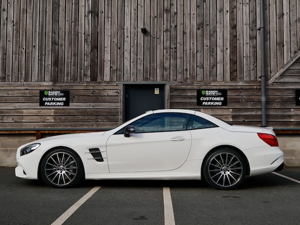 Used Mercedes-Benz SL 2017 for sale - 76156377: Photo 9