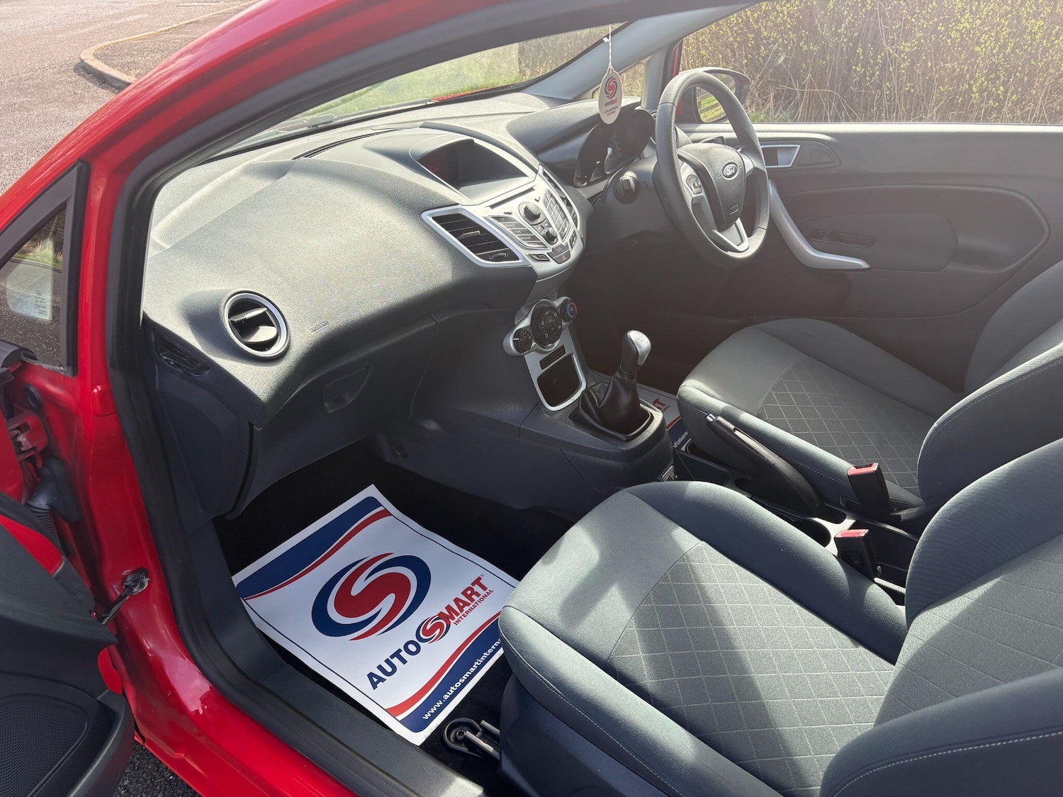 Used Ford Fiesta 2012 for sale - 78047305: Photo 25