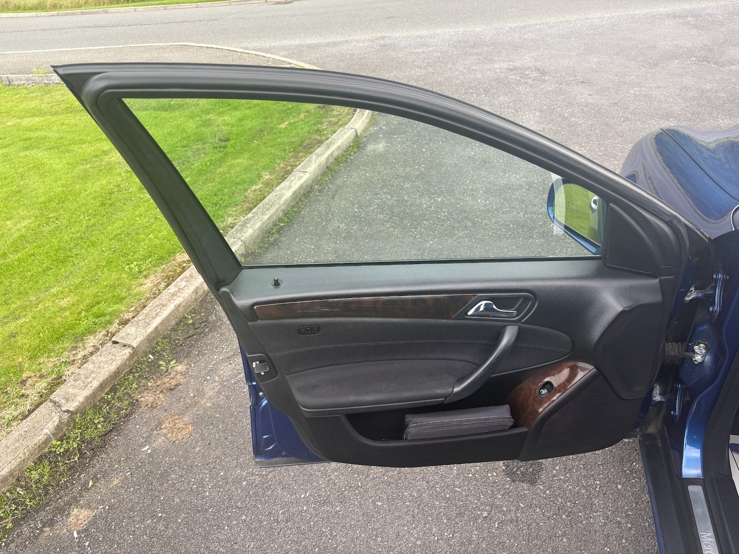 Used Mercedes-Benz C Class 2004 for sale - 75851273: Photo 26