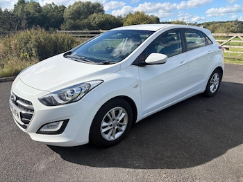 Used Hyundai i30 2016 for sale - 76975442: Photo