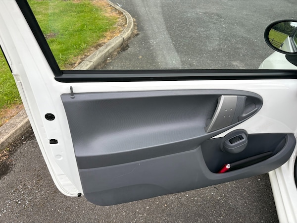 Used Citroen C1 2011 for sale - 75026694: Photo 18