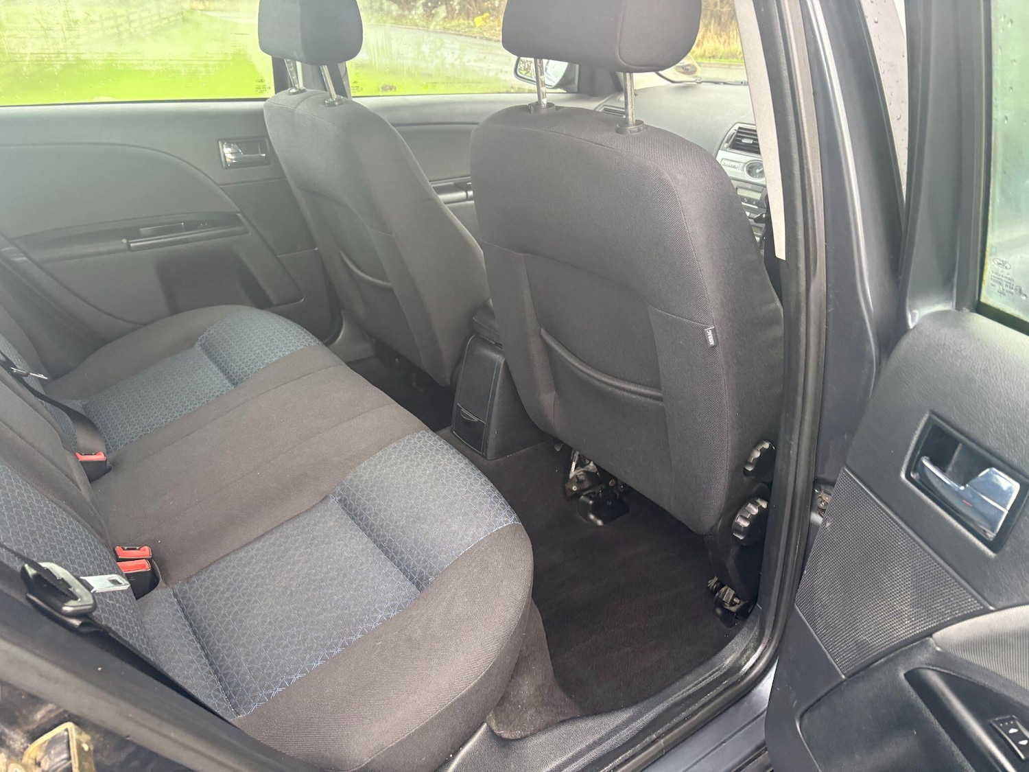 Used Ford Mondeo 2006 for sale - 76975745: Photo 28