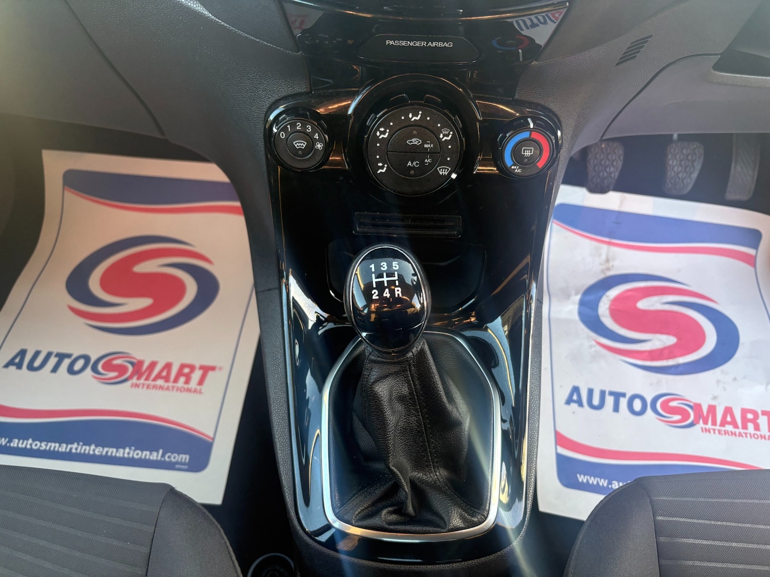 Used Ford Fiesta 2014 for sale - 76707600: Photo 21