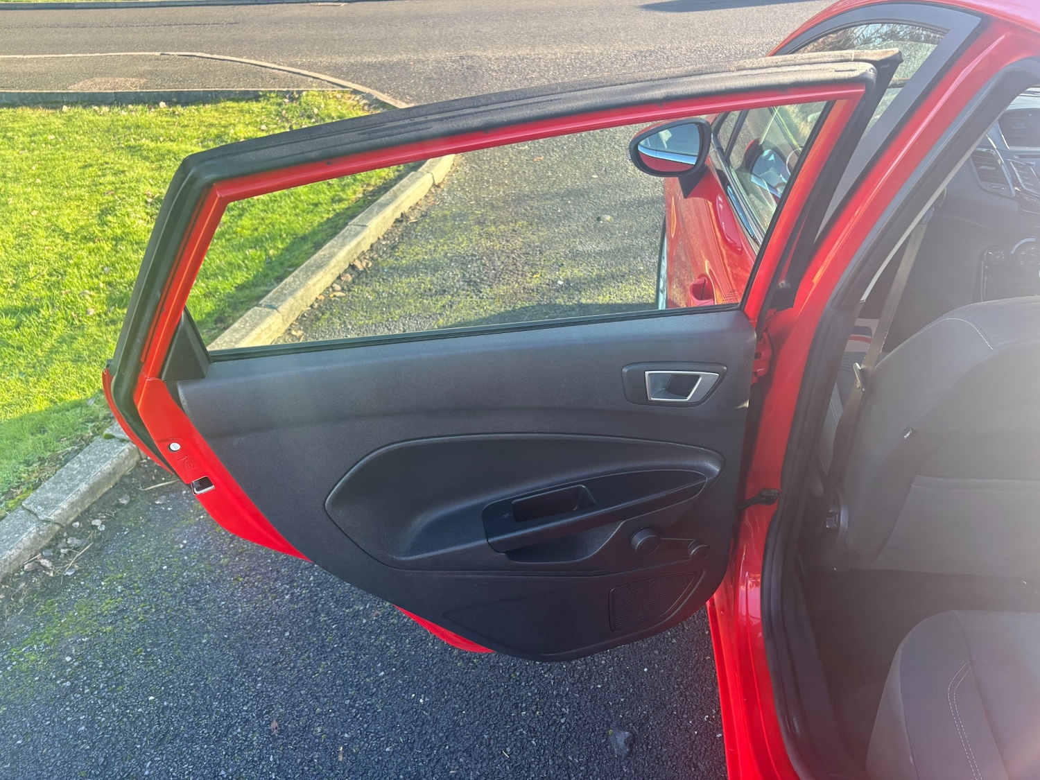 Used Ford Fiesta 2014 for sale - 76707600: Photo 27