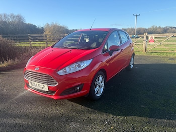 Used Ford Fiesta 2014 for sale - 76707600: Photo