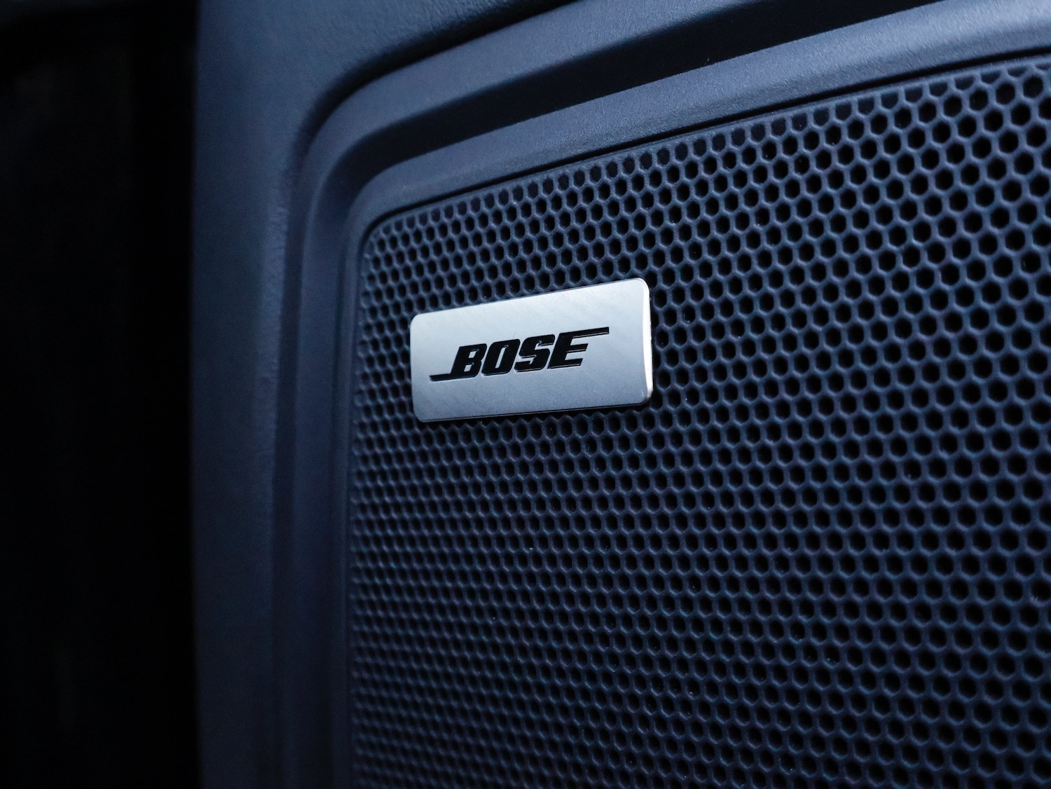 Used Porsche Macan 2023 for sale - 76566354: Photo 30