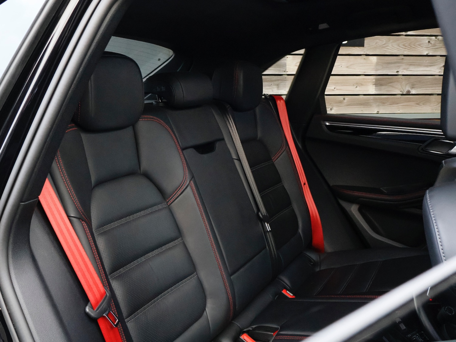 Used Porsche Macan 2023 for sale - 76566354: Photo 40