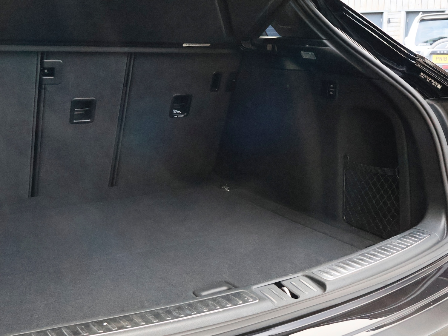 Used Porsche Macan 2023 for sale - 76566354: Photo 52