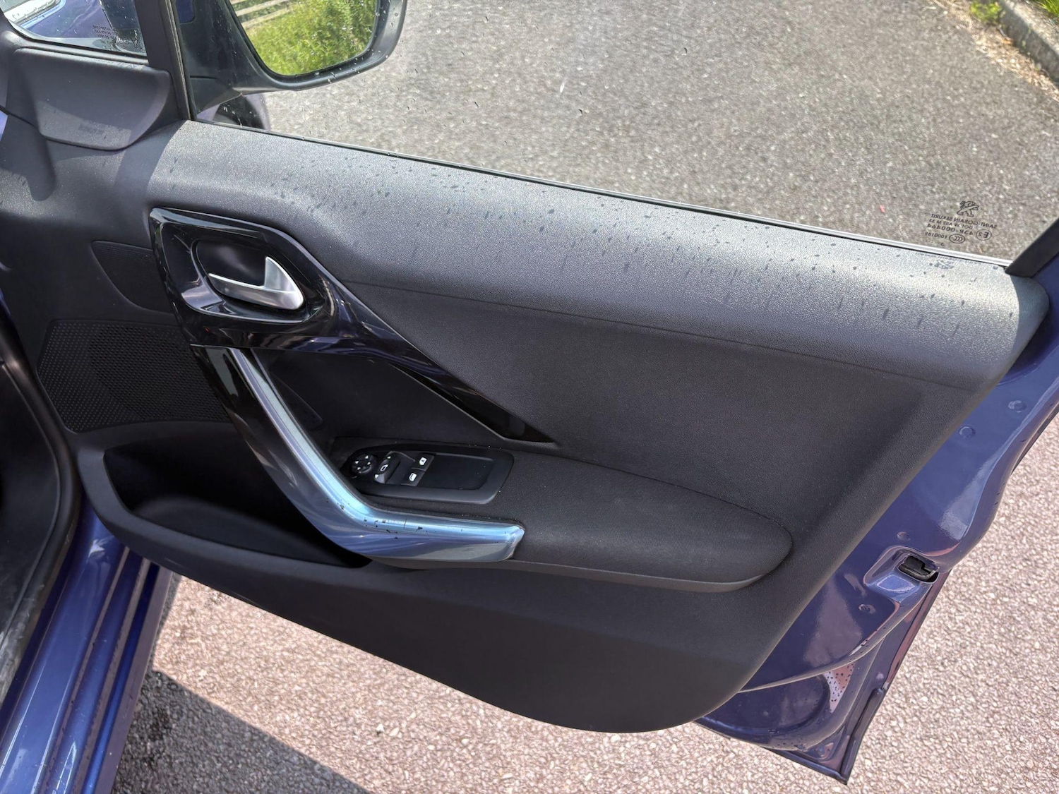 Used Peugeot 208 2013 for sale - 77067290: Photo 15