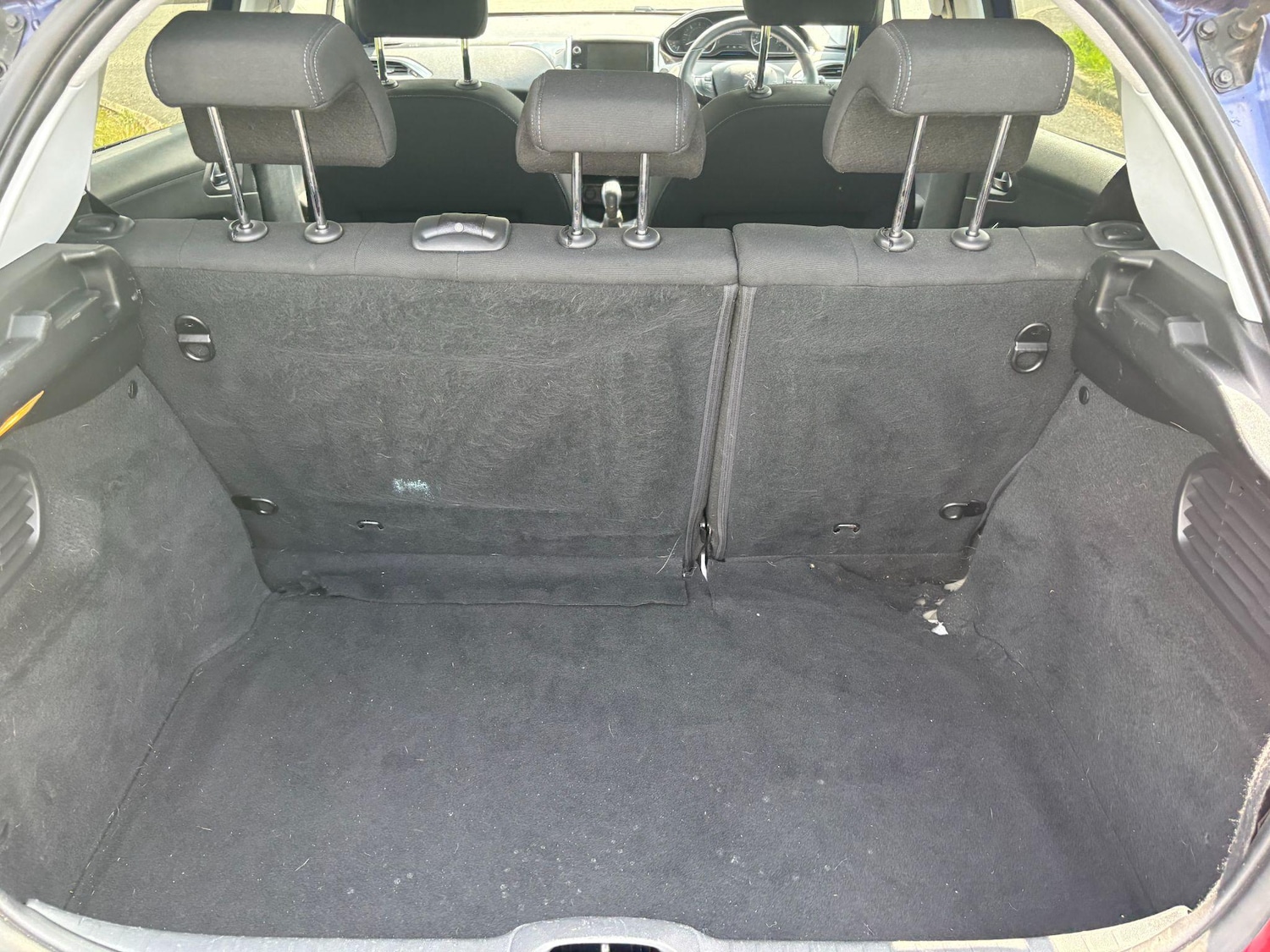 Used Peugeot 208 2013 for sale - 77067290: Photo 19