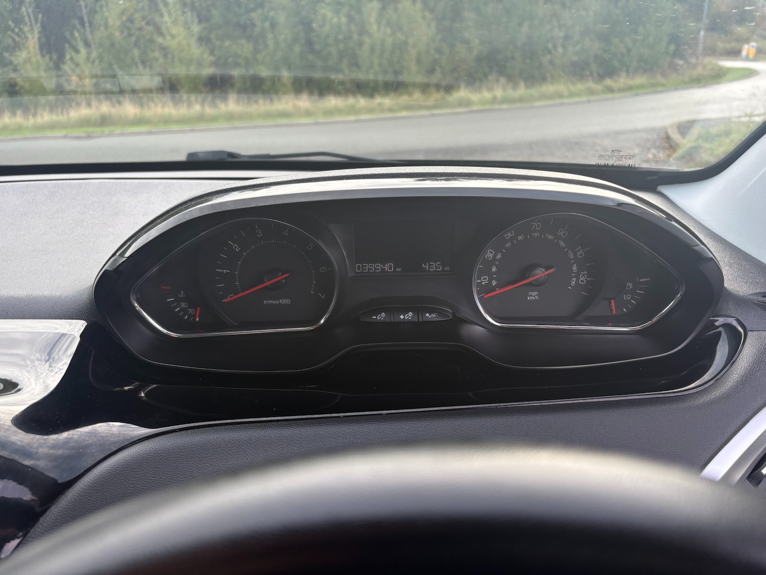 Used Peugeot 208 2014 for sale - 76352293: Photo 18