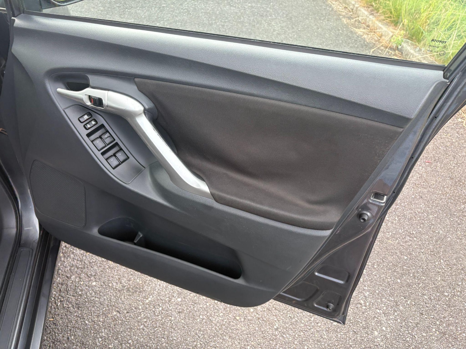 Used Toyota Verso 2011 for sale - 76976391: Photo 16