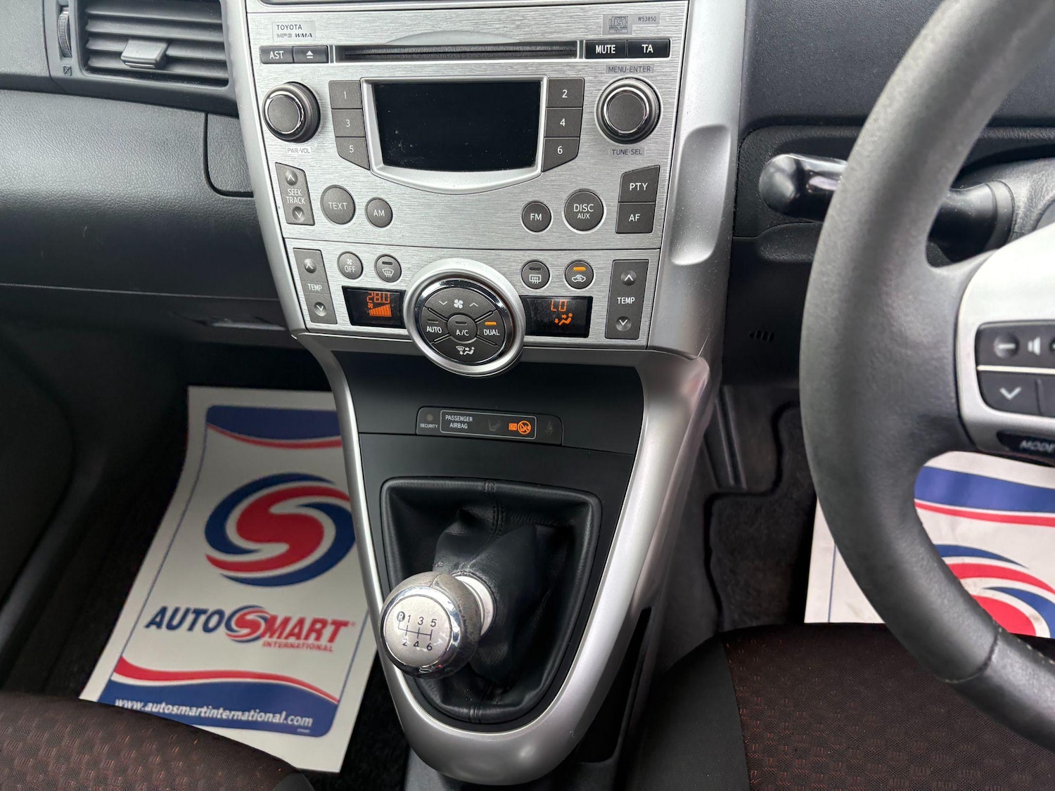 Used Toyota Verso 2011 for sale - 76976391: Photo 20