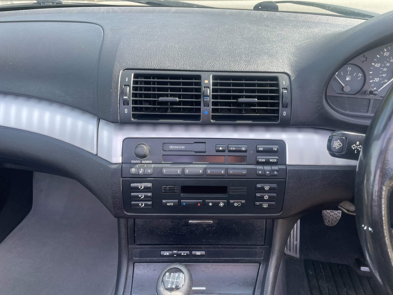 Used BMW 3 Series 2002 for sale - 77120126: Photo 21