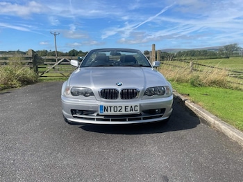 Used BMW 3 Series 2002 for sale - 77120126: Photo