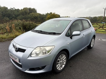 Toyota Auris feature image