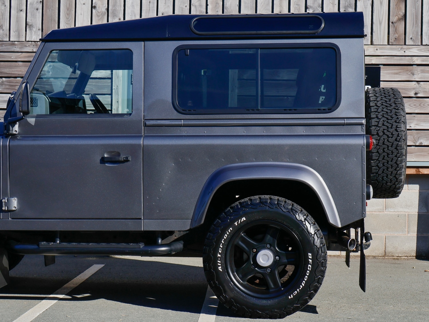 Used Land Rover Defender 2014 for sale - 75904216: Photo 11