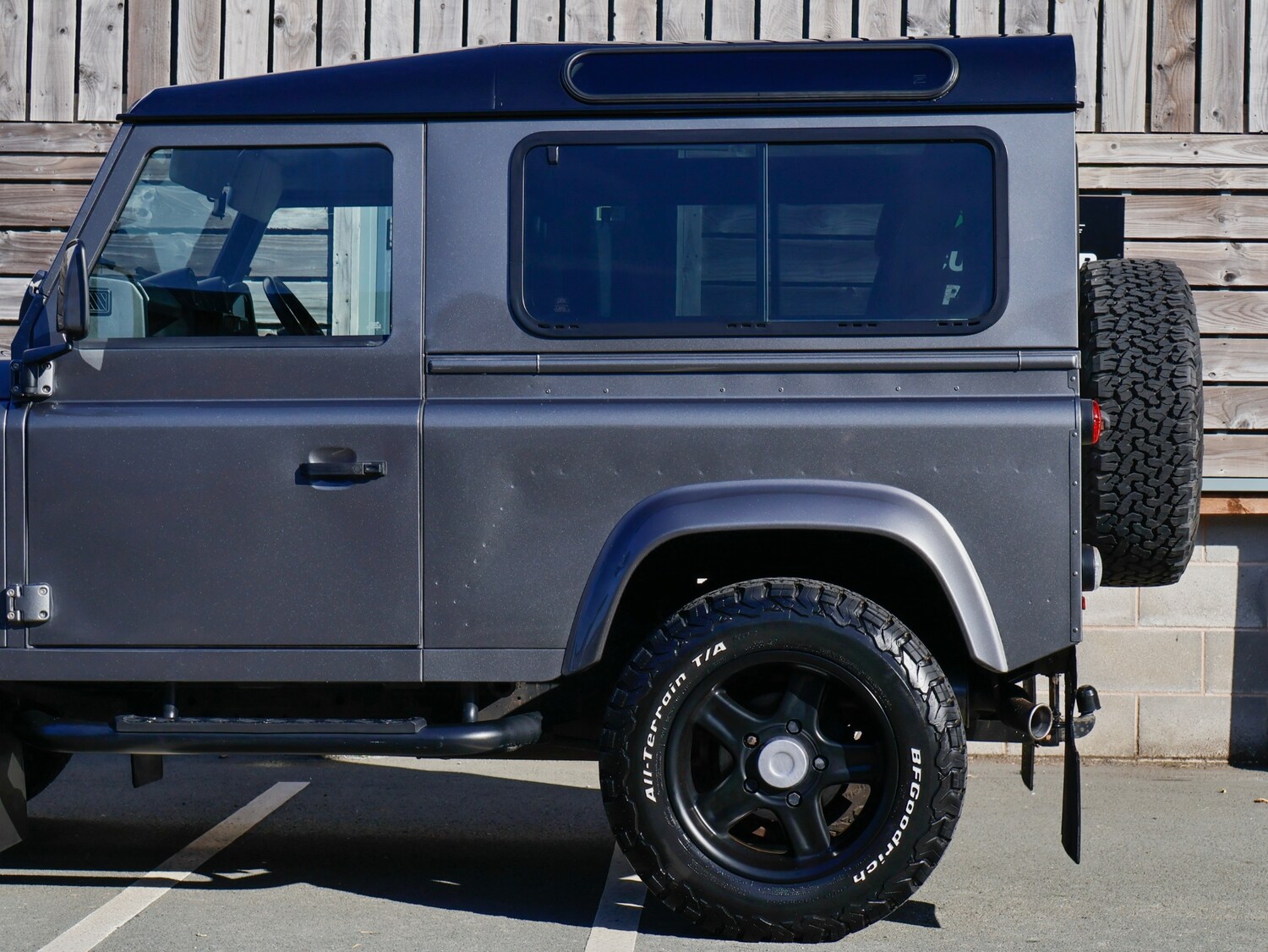 Used Land Rover Defender 2014 for sale - 75904216: Photo 12