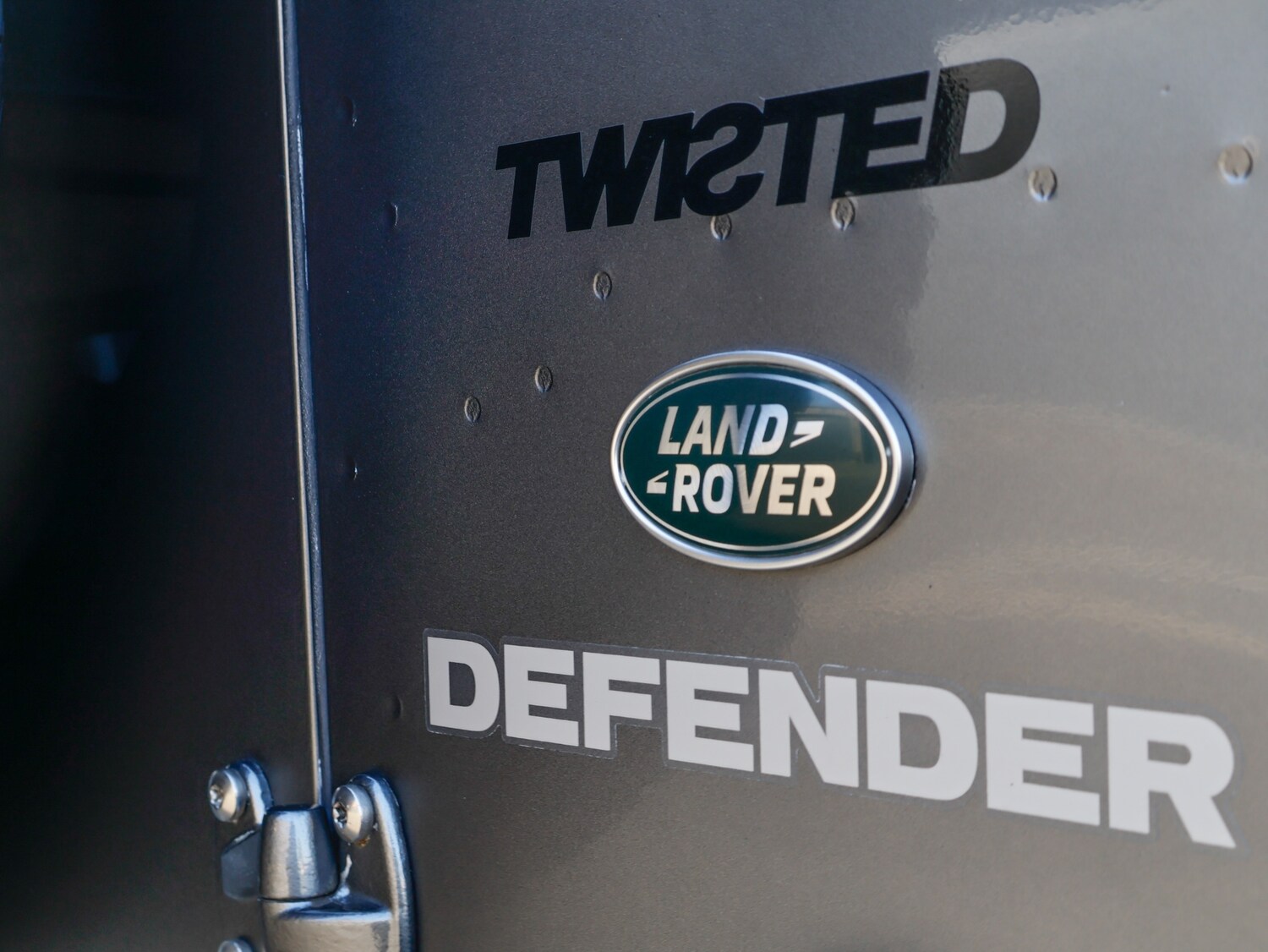 Used Land Rover Defender 2014 for sale - 75904216: Photo 15