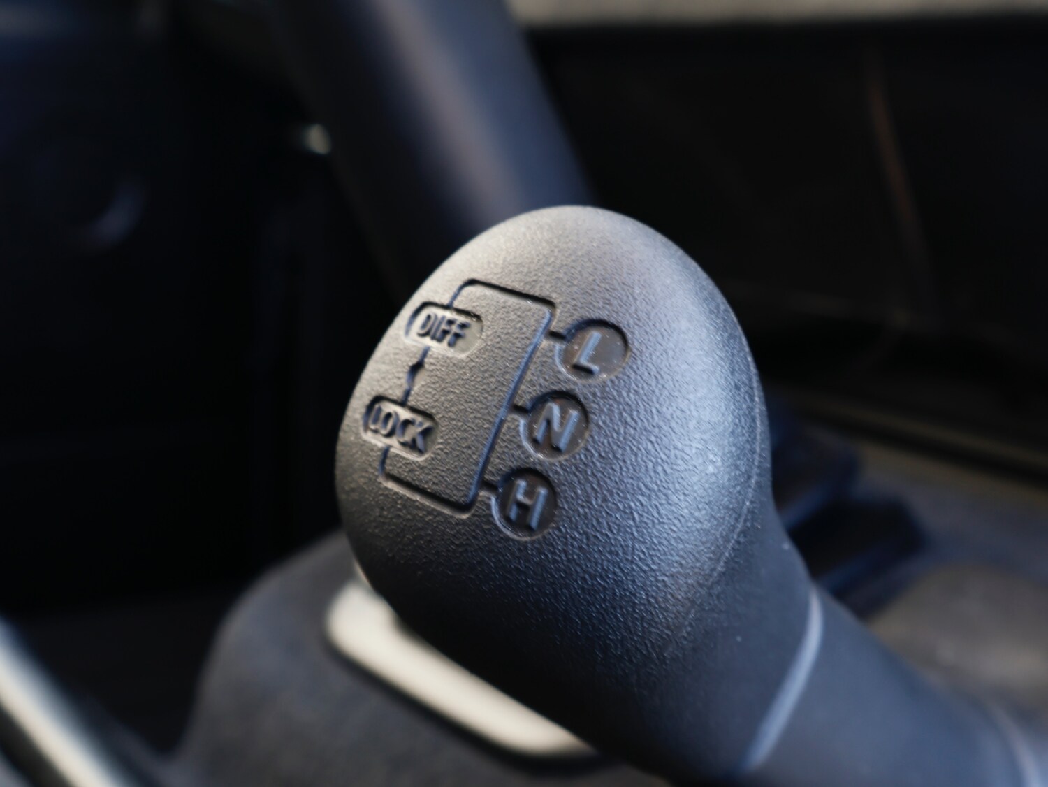 Used Land Rover Defender 2014 for sale - 75904216: Photo 24