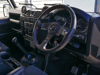 Used Land Rover Defender 2014 for sale - 75904216: Photo 2