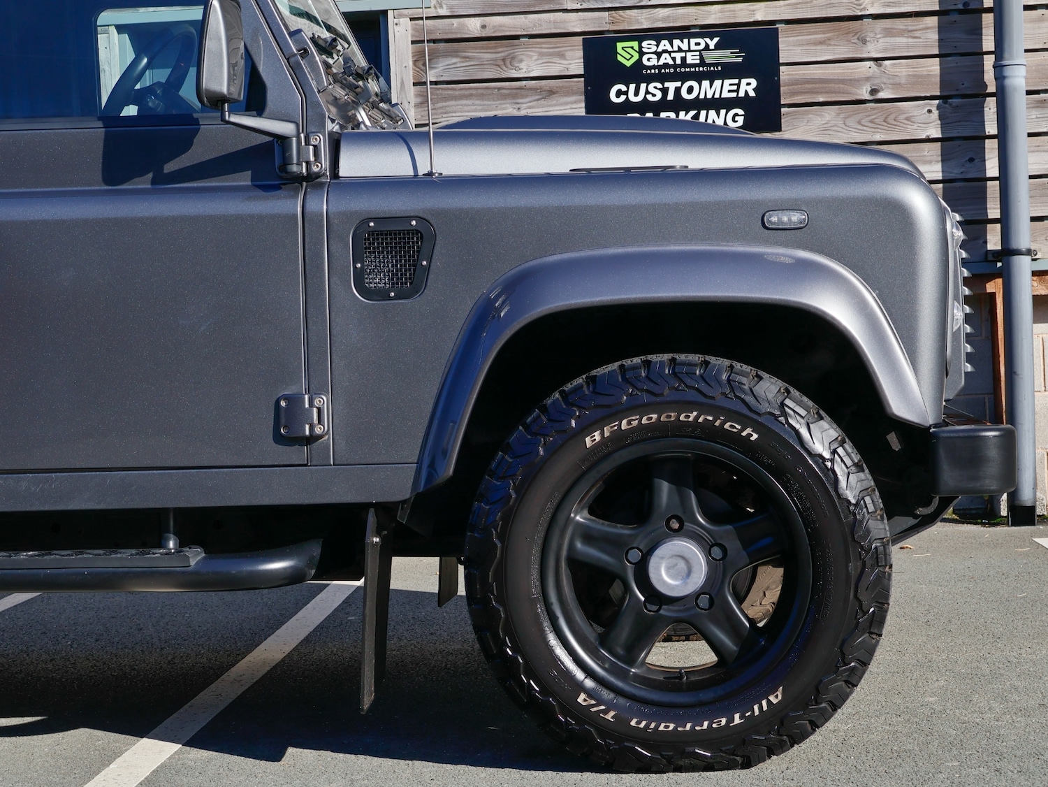Used Land Rover Defender 2014 for sale - 75904216: Photo 9