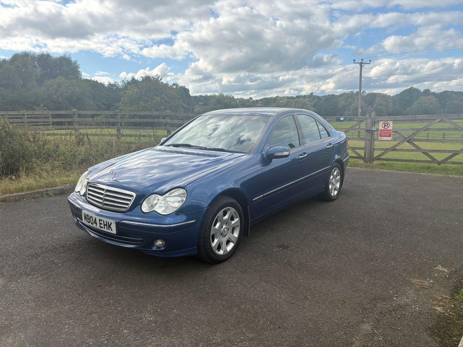 Used Mercedes-Benz C Class 2004 for sale - 77073915: Photo 3