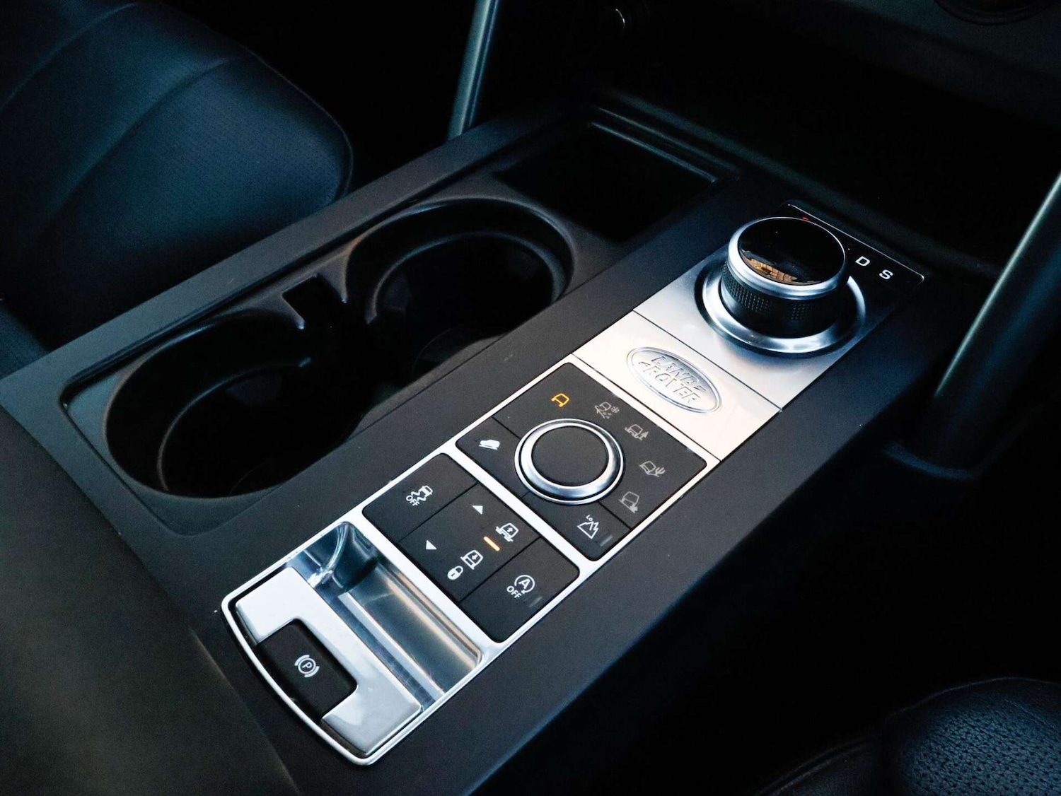 Used Land Rover Discovery 2020 for sale - 76797238: Photo 13