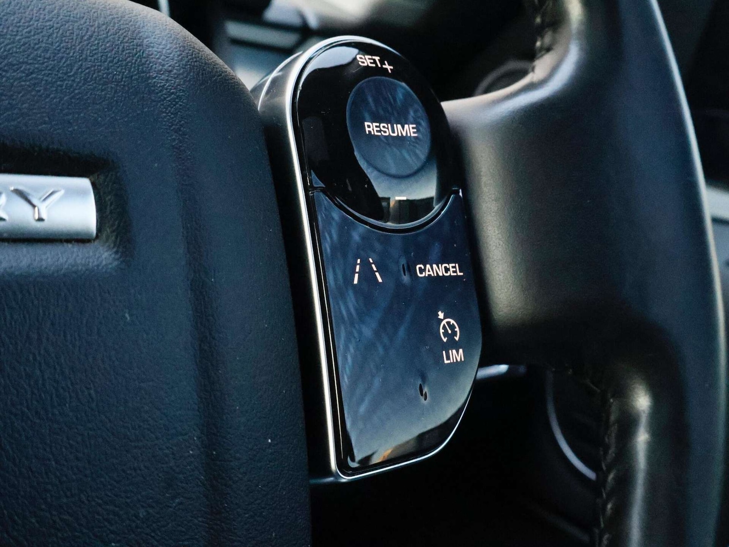 Used Land Rover Discovery 2020 for sale - 76797238: Photo 22