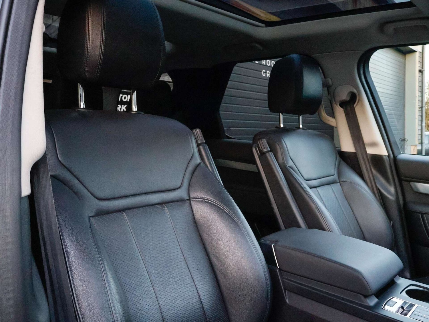 Used Land Rover Discovery 2020 for sale - 76797238: Photo 26