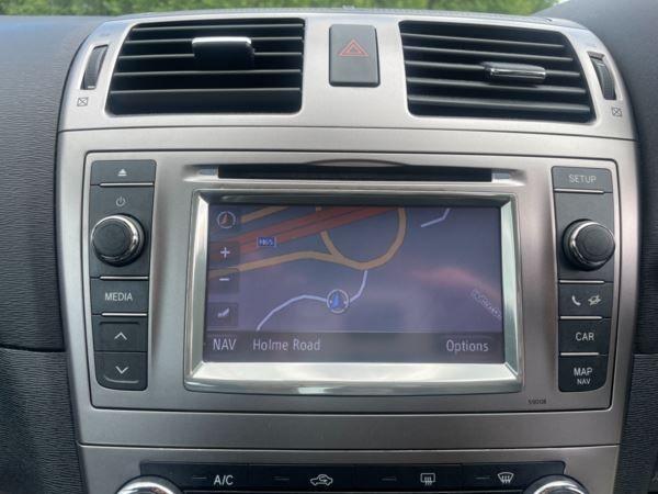 Used Toyota Avensis 2012 for sale - 76976457: Photo 15