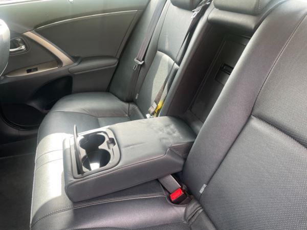 Used Toyota Avensis 2012 for sale - 76976457: Photo 27