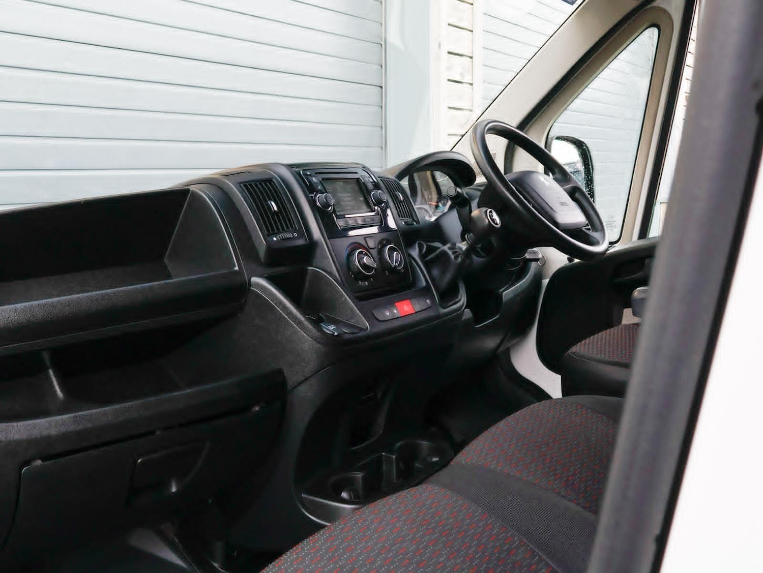 Used Peugeot Boxer 2018 for sale - 76976627: Photo 24