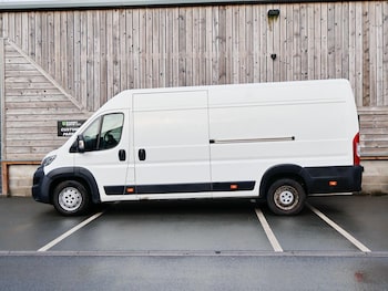 Used Peugeot Boxer 2018 for sale - 76976627: Photo
