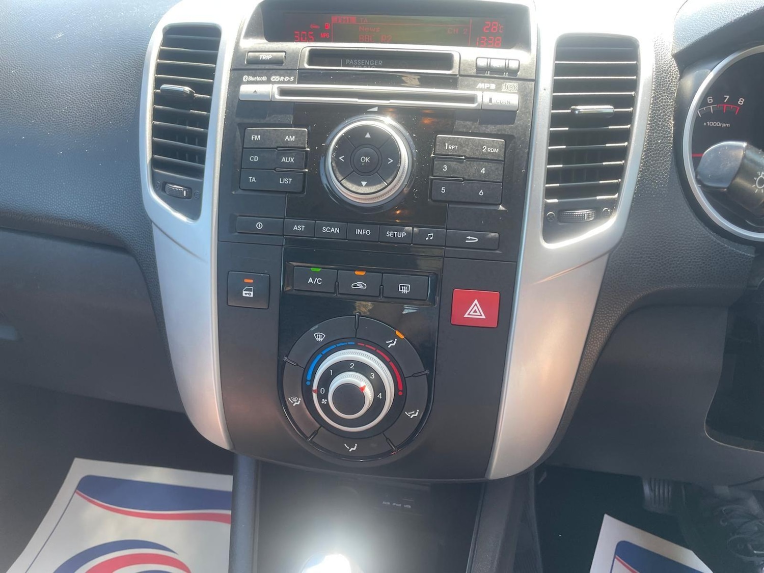 Used Kia Venga 2013 for sale - 76976811: Photo 12